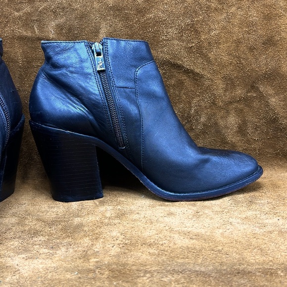 Loeffler Randall Black Leather Heeled Ankle Boots - Picture 3 of 9